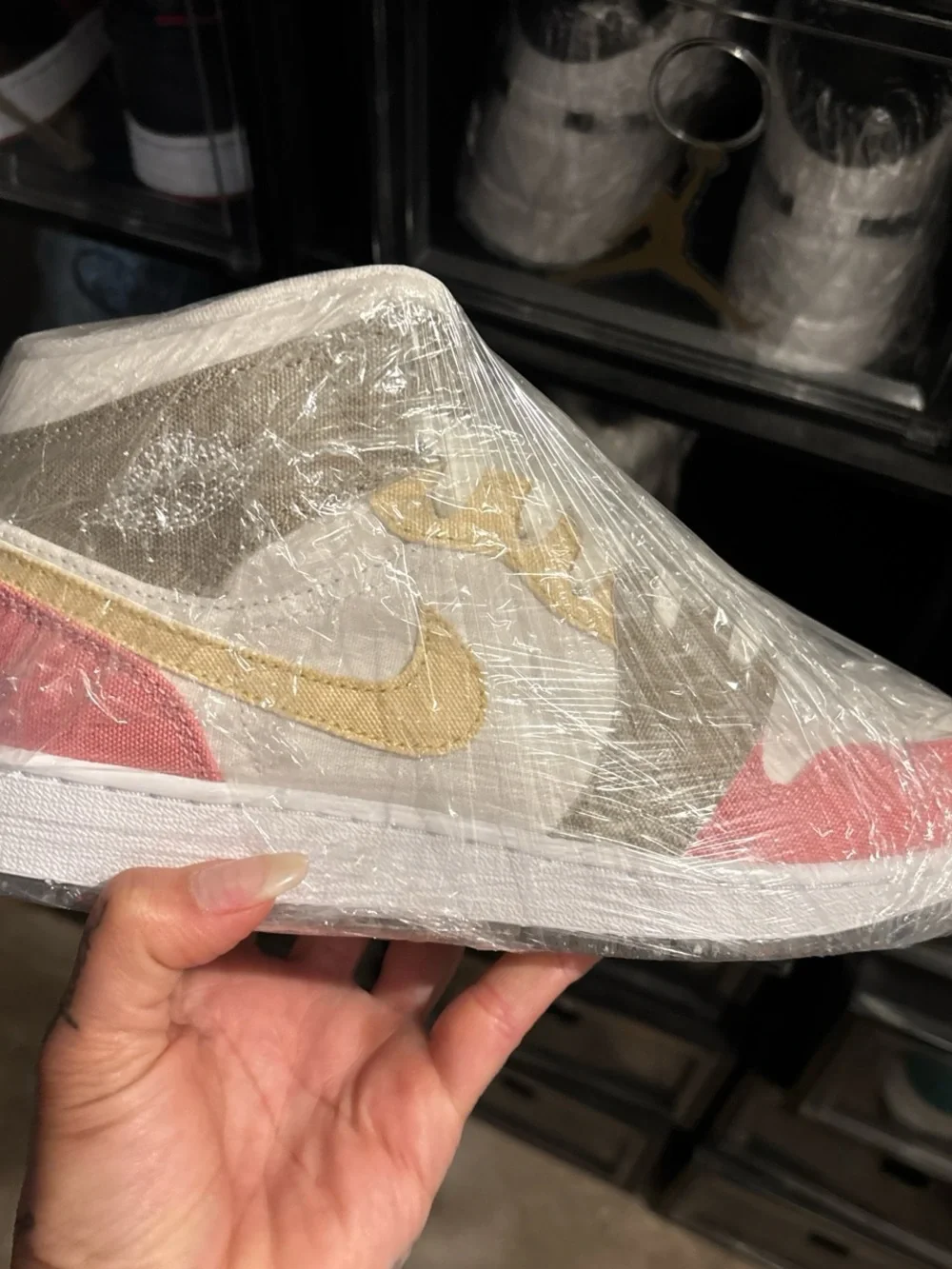 Jordan Sneakers White Gold Pink Accents